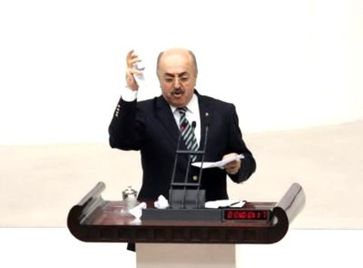 "Recep Tayyip Erdoğan Kim?"