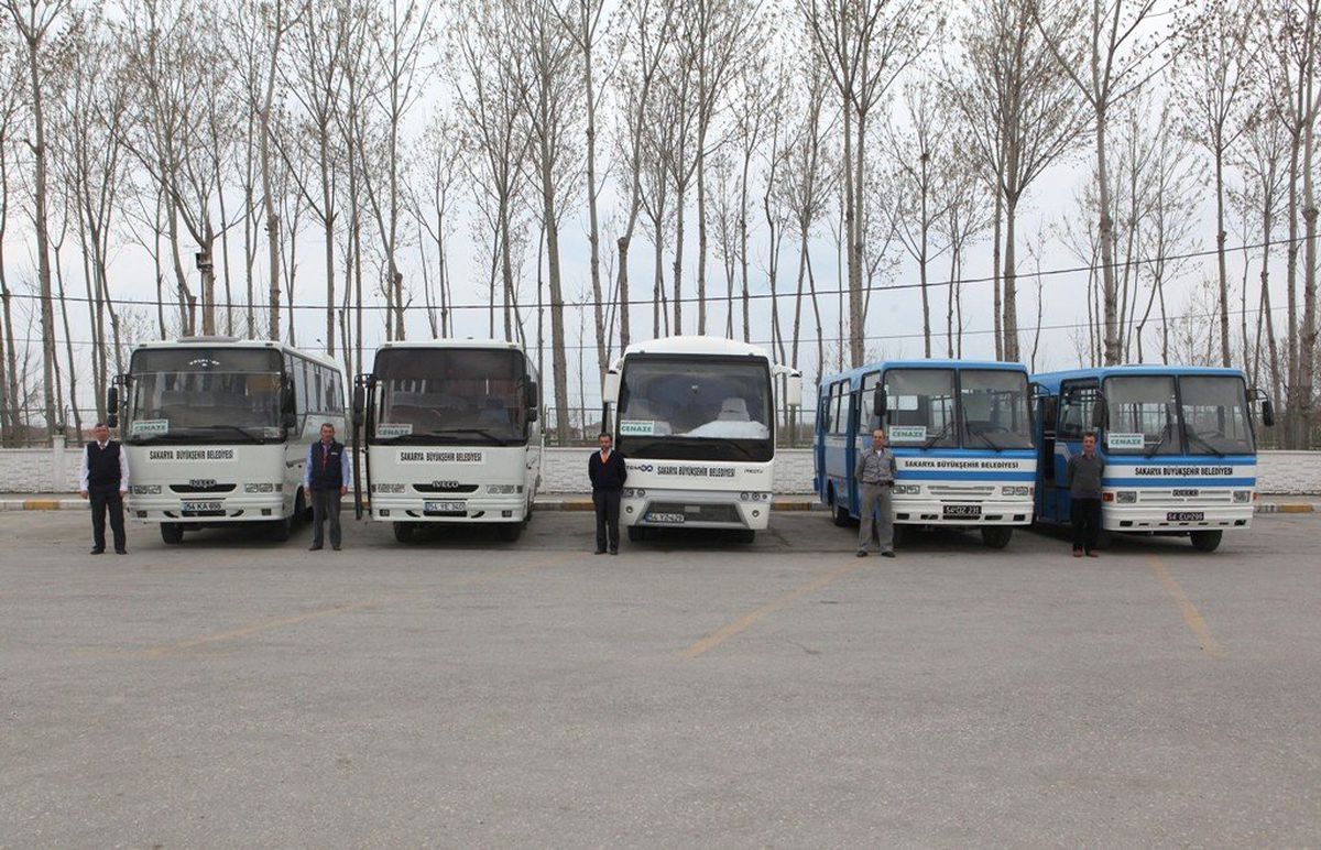 Sakarya Büyükşehir Belediyesinden Cenaze Hizmetleri\'ne 5 Araç