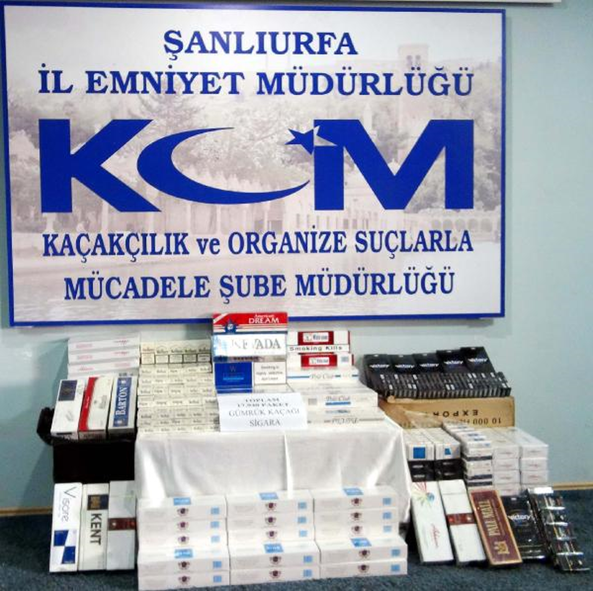 Şanlıurfa\'da 17 Bin 940 Paket Kaçak Sigara Ele Geçirildi