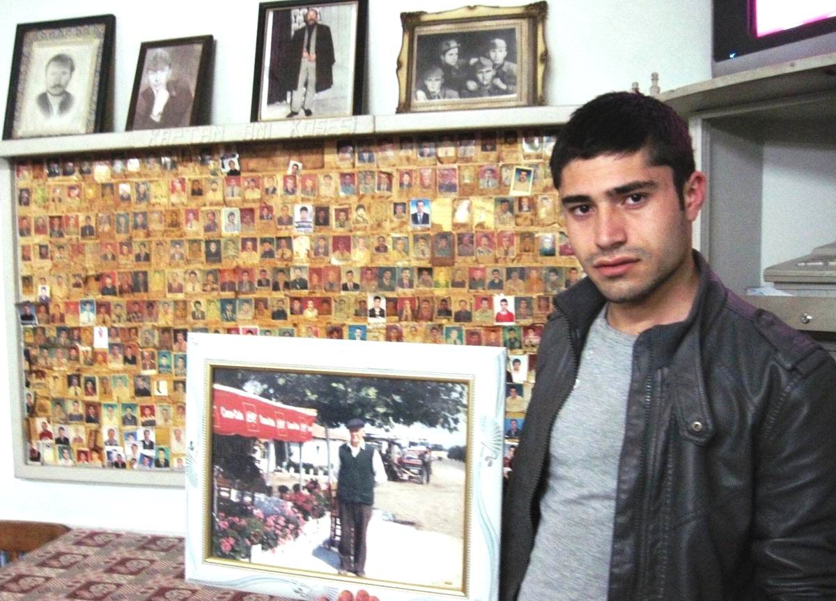 Şoförlerin Ayvalık E87 Karayolunda Nostaljik Resimleri İlgi Görüyor