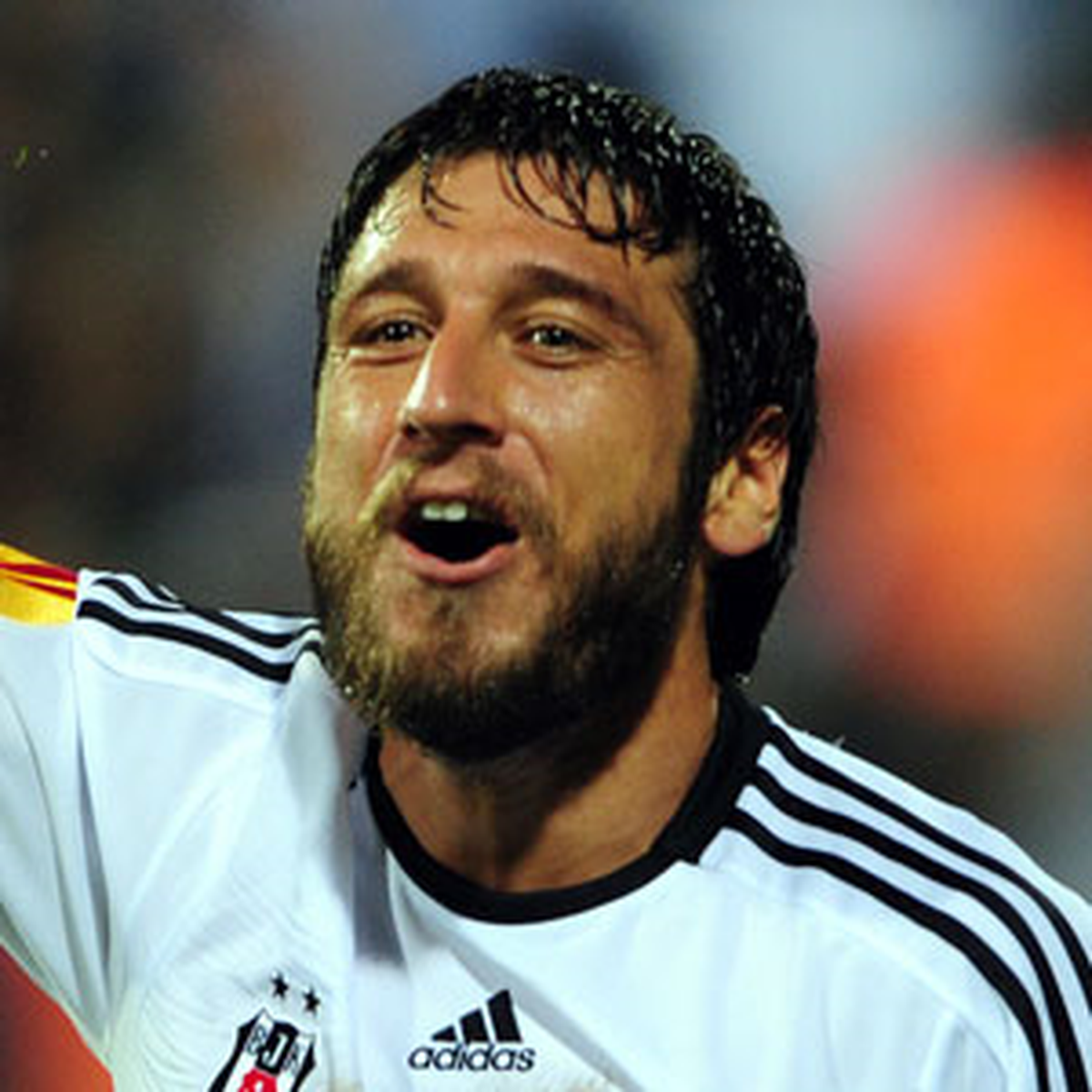 Yeniden- Beşiktaşlı Egemen Yanlış Şirkete Başvurmuş
