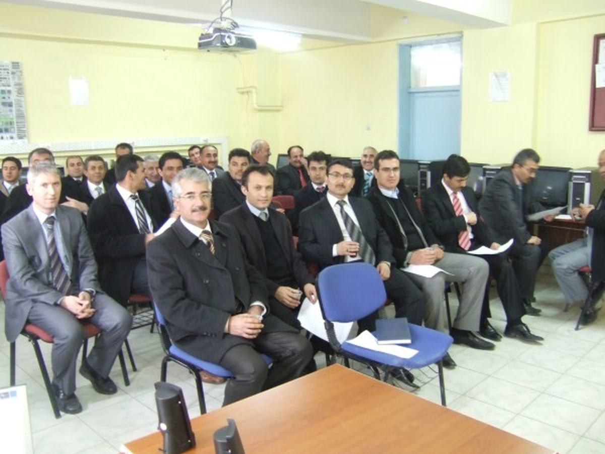 Yerköy\'de Öğretmenlere "Fatih Projesi" Semineri Verildi