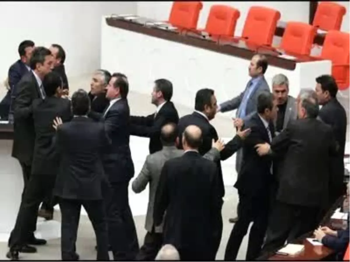 Zorunlu Eğitimi 12 Yıla Çıkaran Teklif Genel Kurul'da