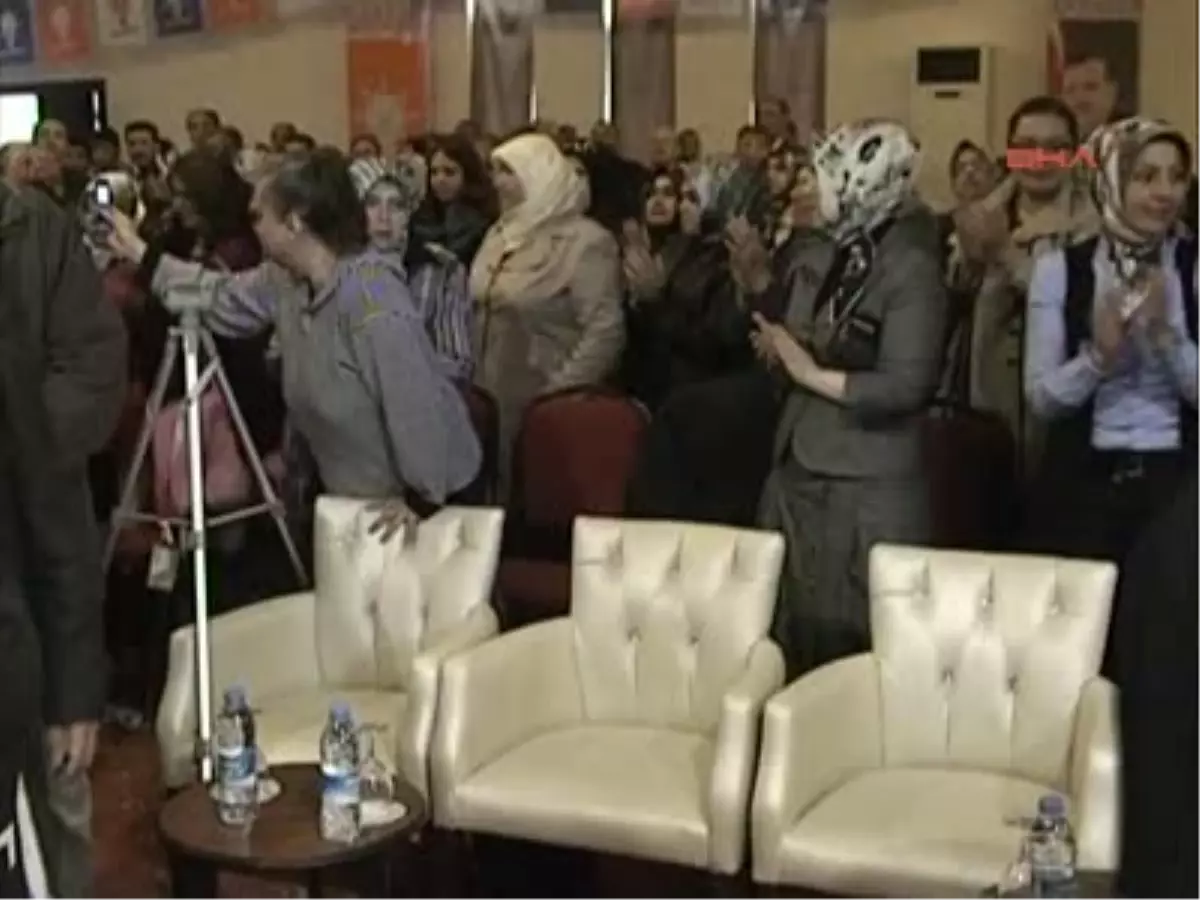 Bakan Eroğlu: A.karahisar\'da Bütün Belediyeleri AK Parti Bayrağı ile Donatacağız