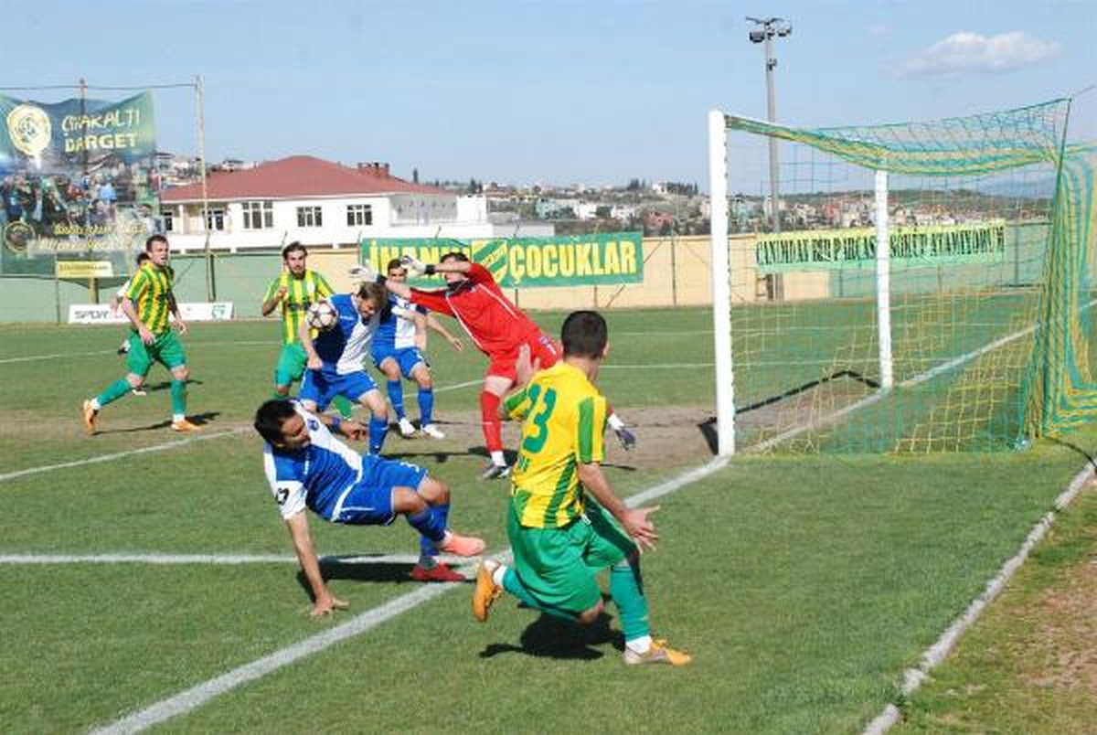 Darıca Gençlerbirliği - Bursa Nilüferspor: 0-0