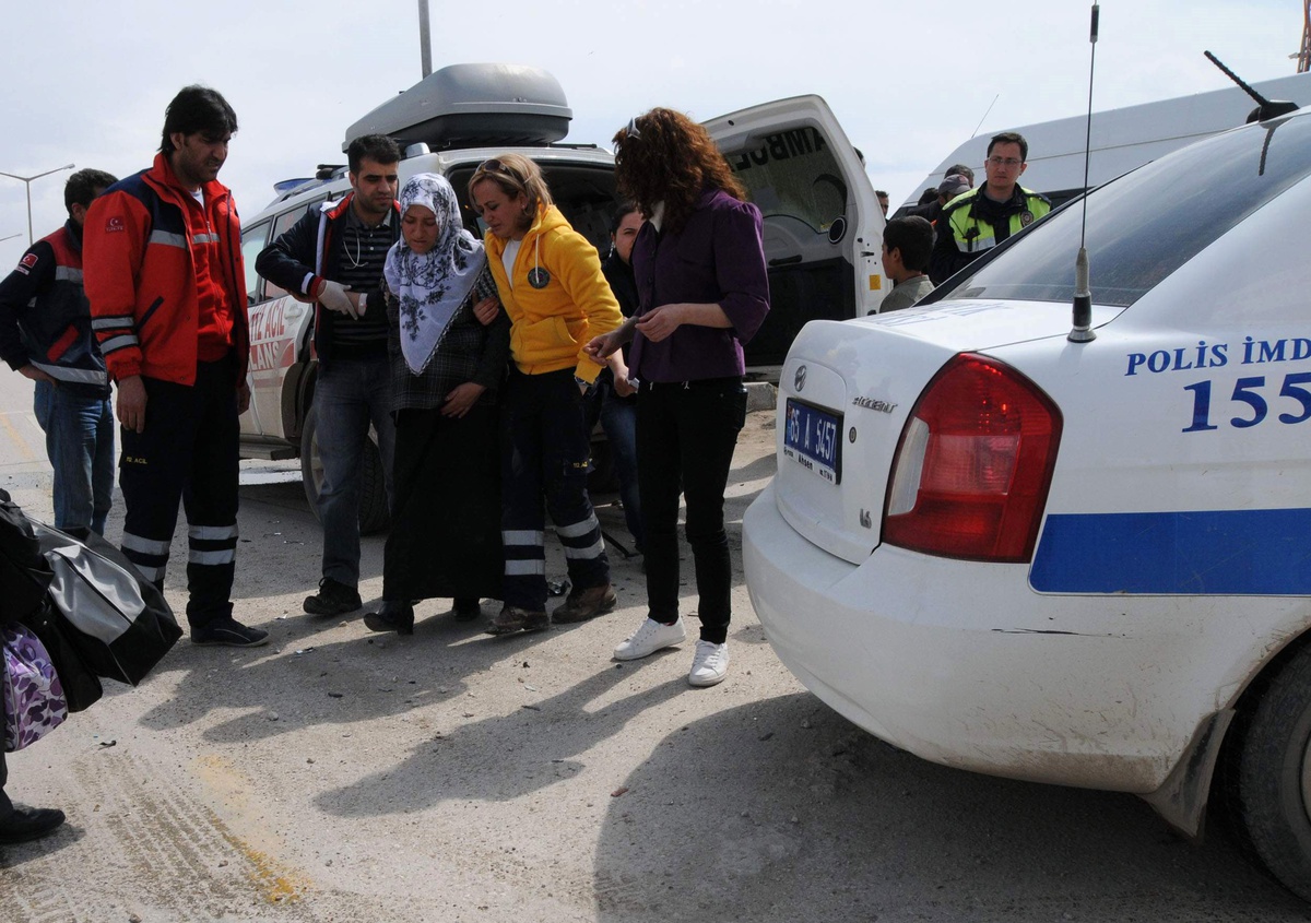 Hasta Taşıyan Ambulans Kaza Yaptı
