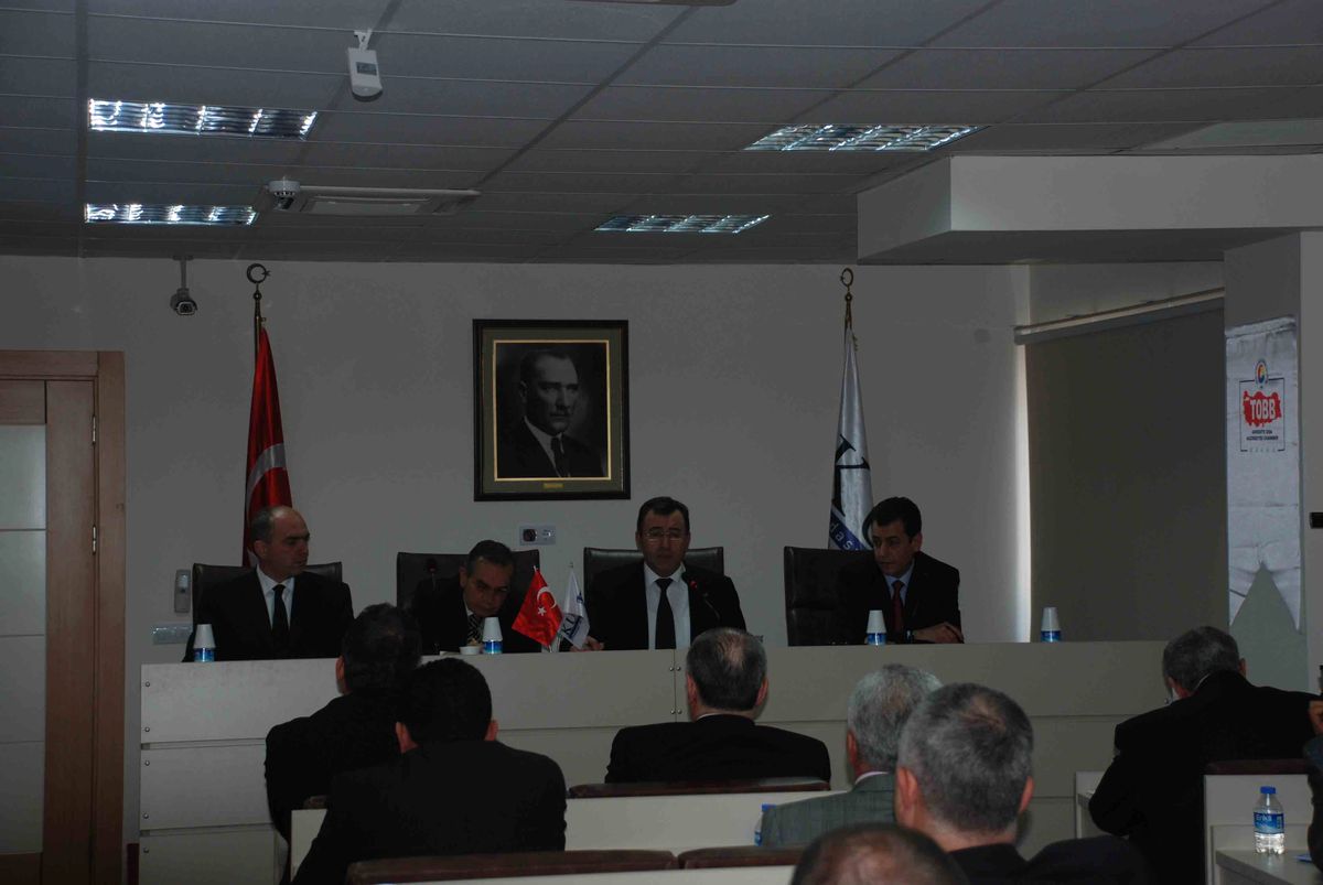 Kuşadası Ticaret Odası Meslek Komiteleri Toplantısı