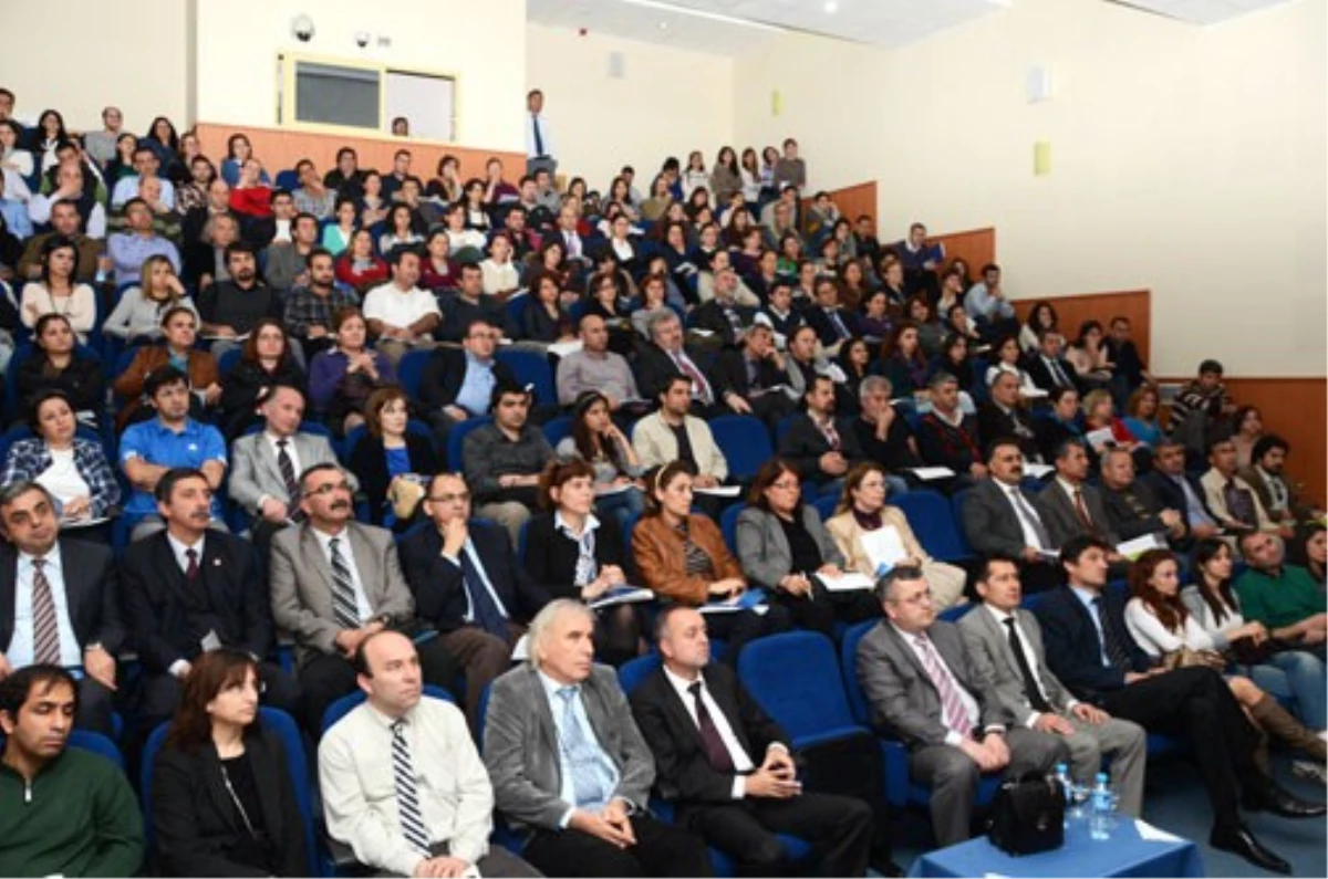 Meü\'de Tübitak Bilgilendirme ve Eğitim Toplantısı Yapıldı