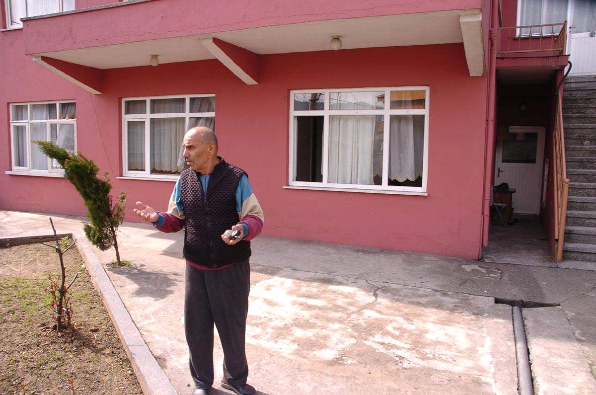 Patlayan Şofben 6 Kişiyi Zehirledi