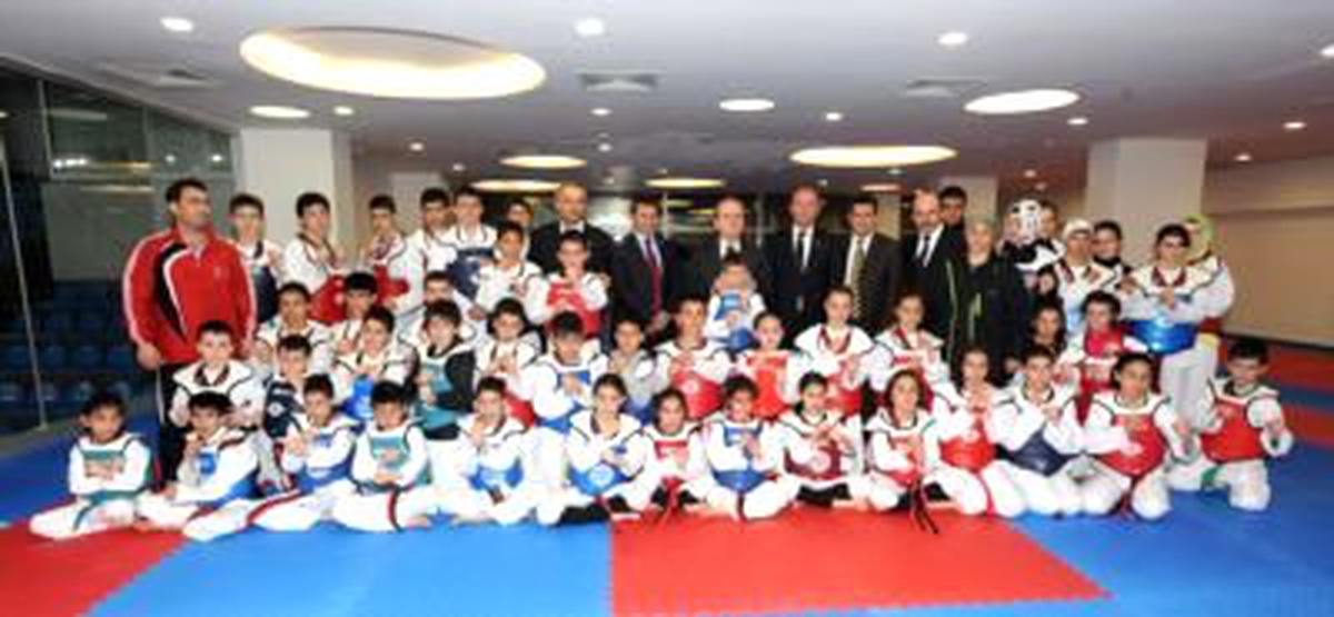 Spor Genel Müdürü Baykan Kayseri\'de İncelemelerde Bulundu
