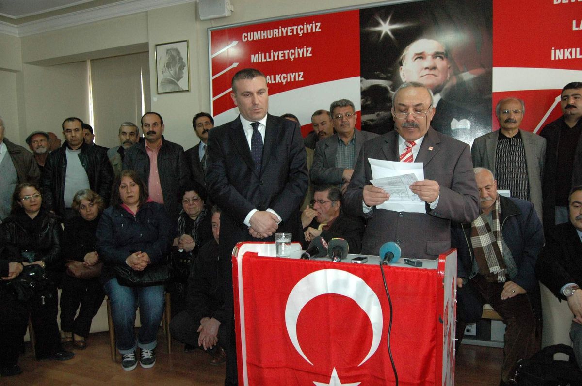 "Türkiye Yarım Beyinle Yönetiliyor"