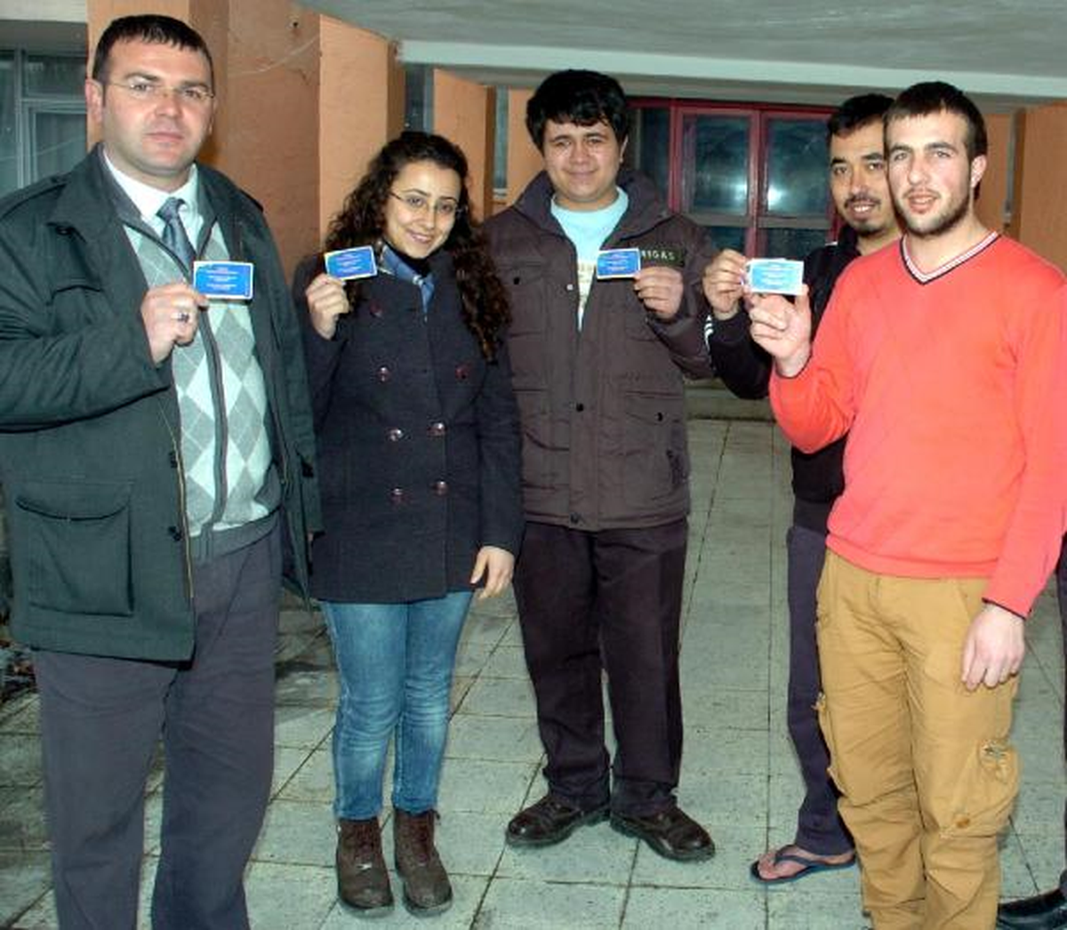 Üniversite Öğrencisine \'Esnafım İndirim Kartı\'