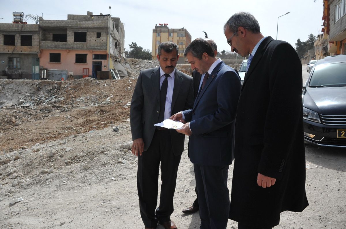 Başkan Tahmazoğlu Kentsel Dönüşüm Alanını Gezdi