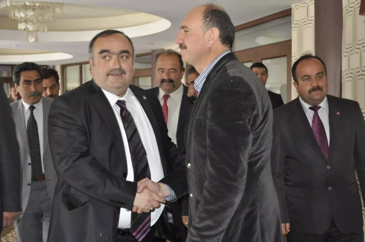 Milliyetçi Hareket Partisi İl Başkanı Mete Eke İlçe Başkanları ile Değerlendirme Toplantısı Yaptı