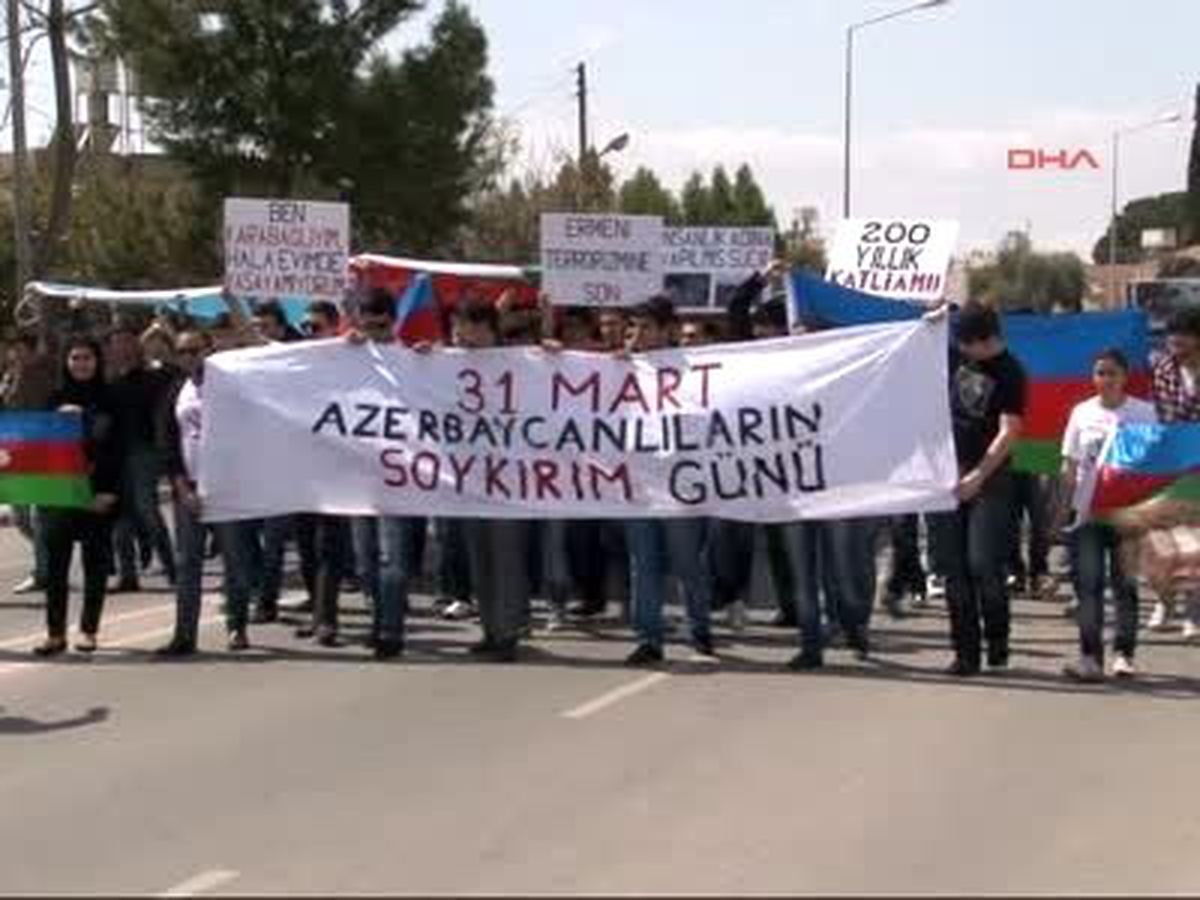 Soykırım Kurbanı Azeriler Anıldı