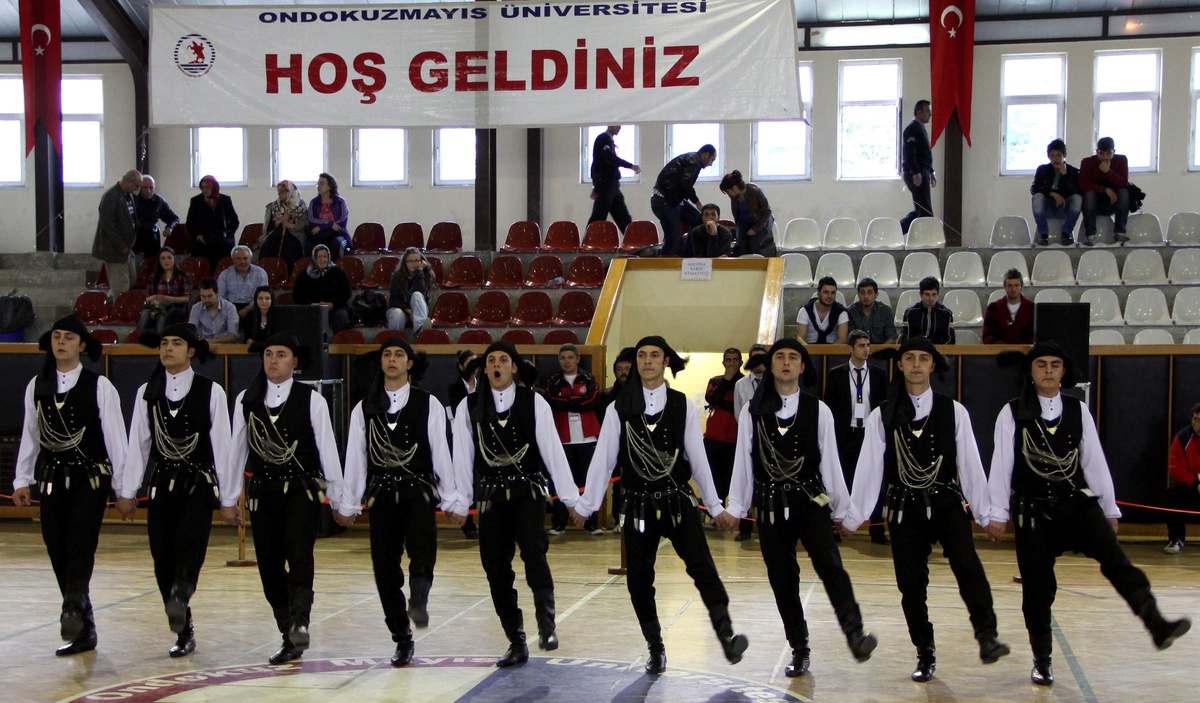 Üniversiteler Arası Halk Oyunları Yarışması