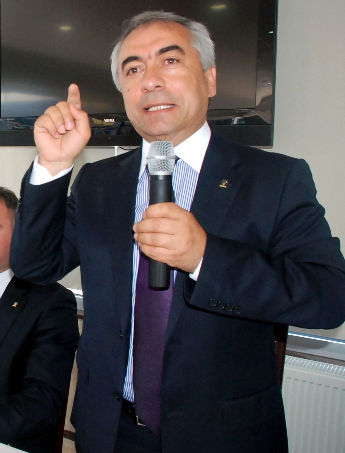 AK Parti'li Ersoy'dan '4+4+4' Değerlendirmesi