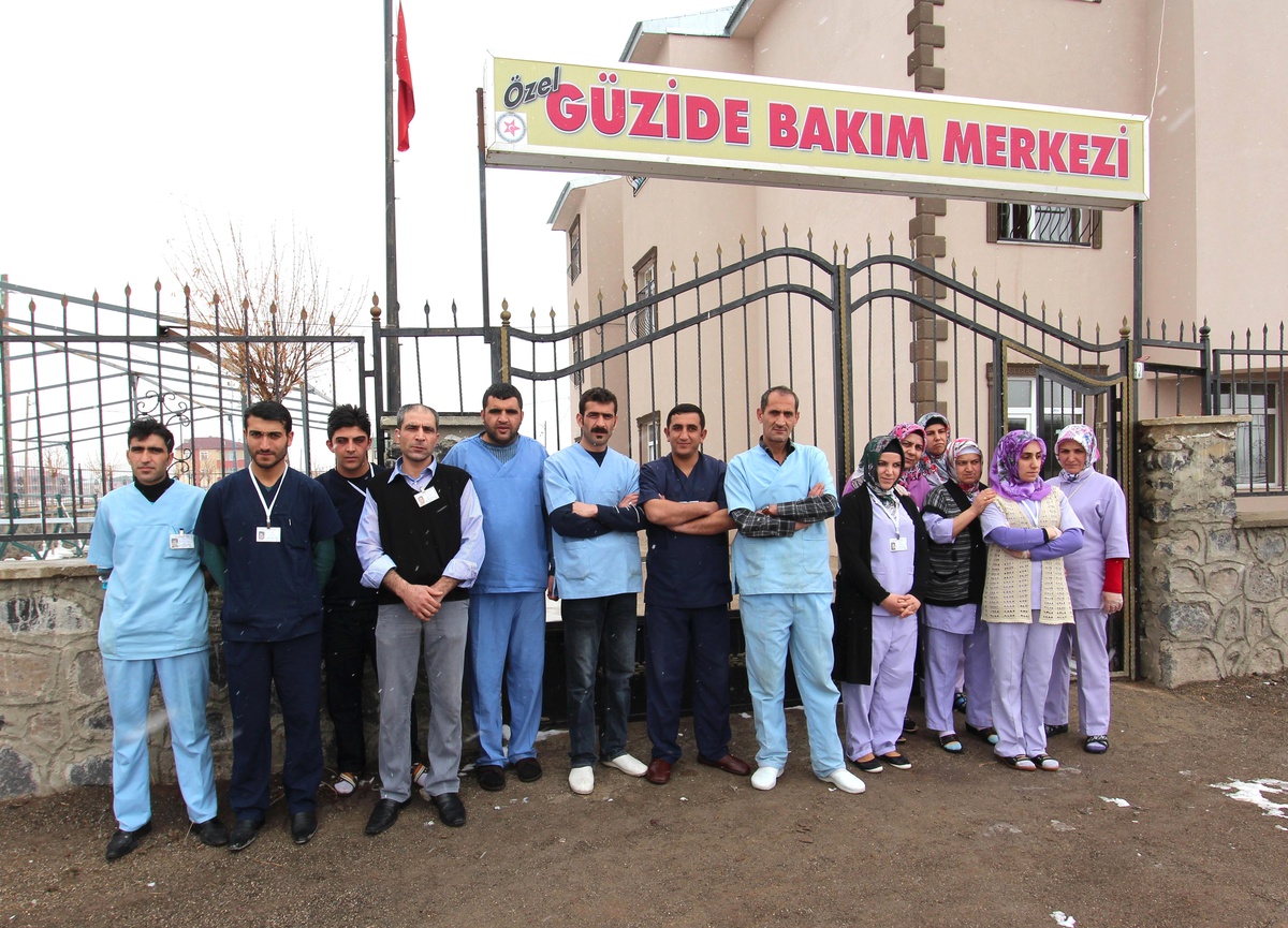 Büyükşehir Belediyesi Toplum Merkezi, İşsiz Gençlere İstihdam Olanakları Sunmaya Devam Ediyor…