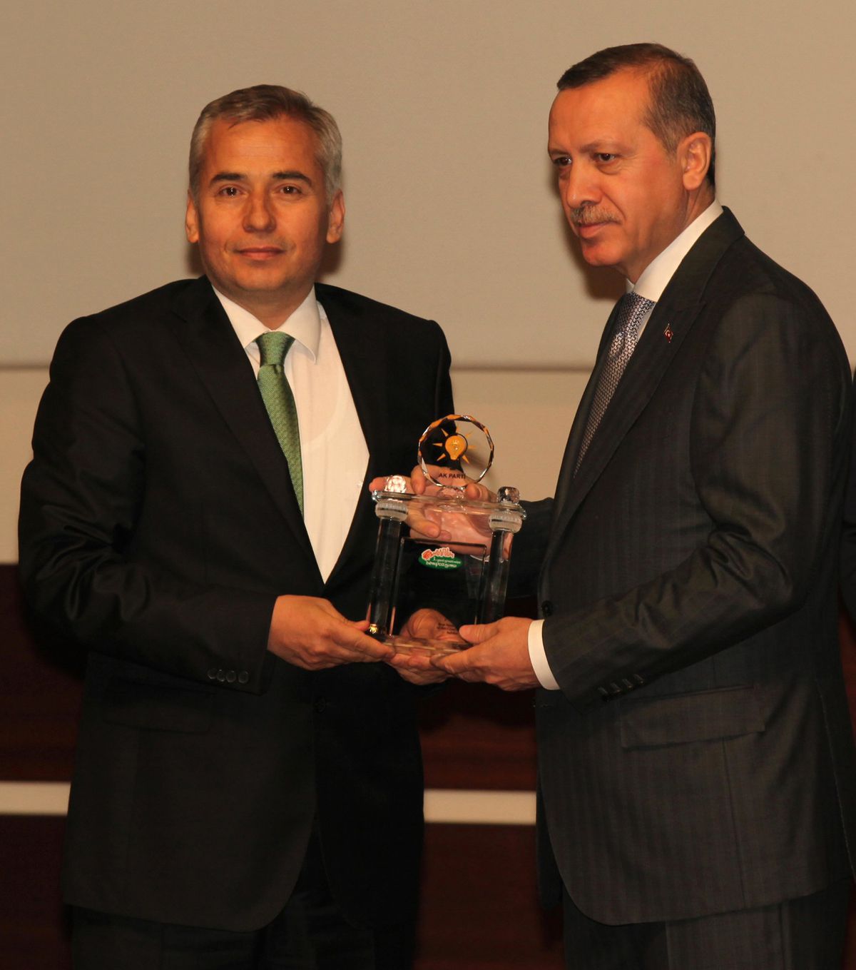 Denizli Belediyesi\'ne Ailemi Seviyorum Projesi İle Birincilik Ödülü