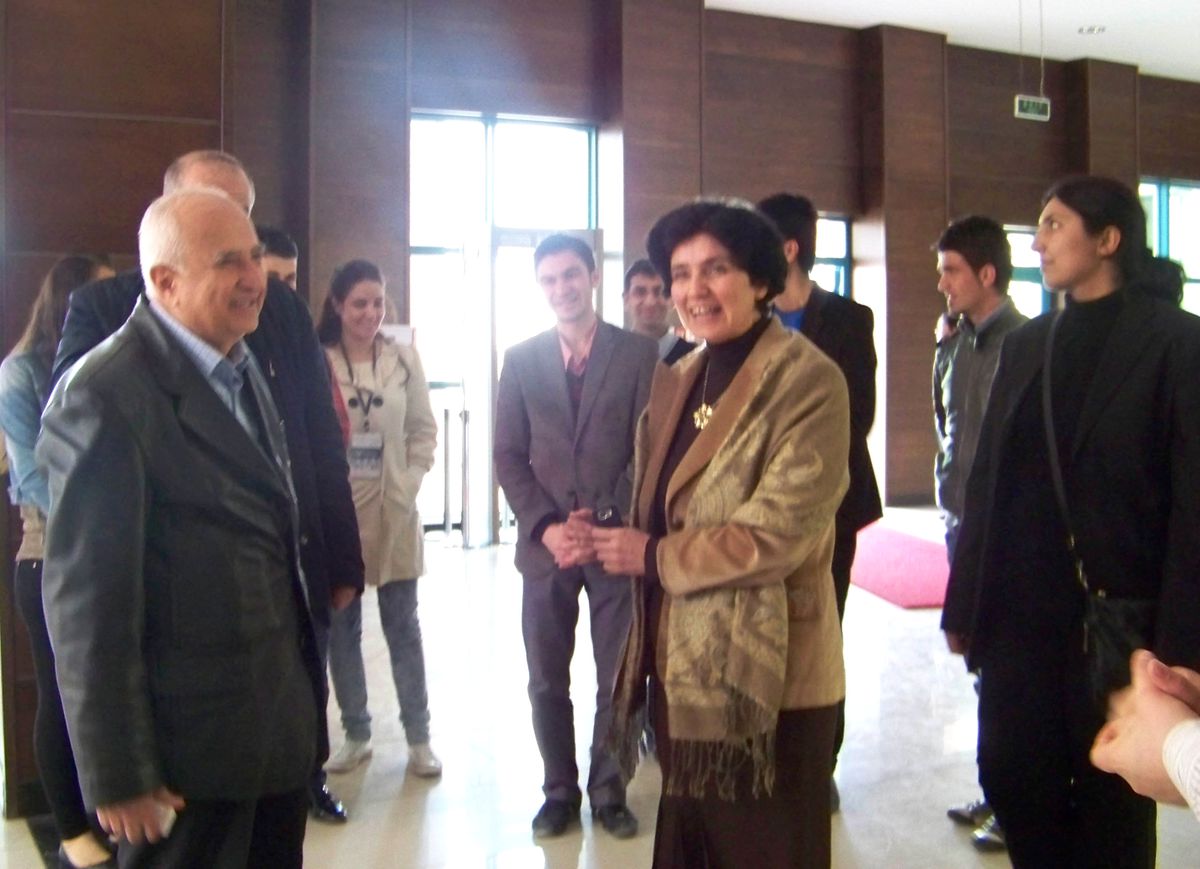 Dicle Üniversitesi\'nde Yurt Dışı Eğitim Günleri