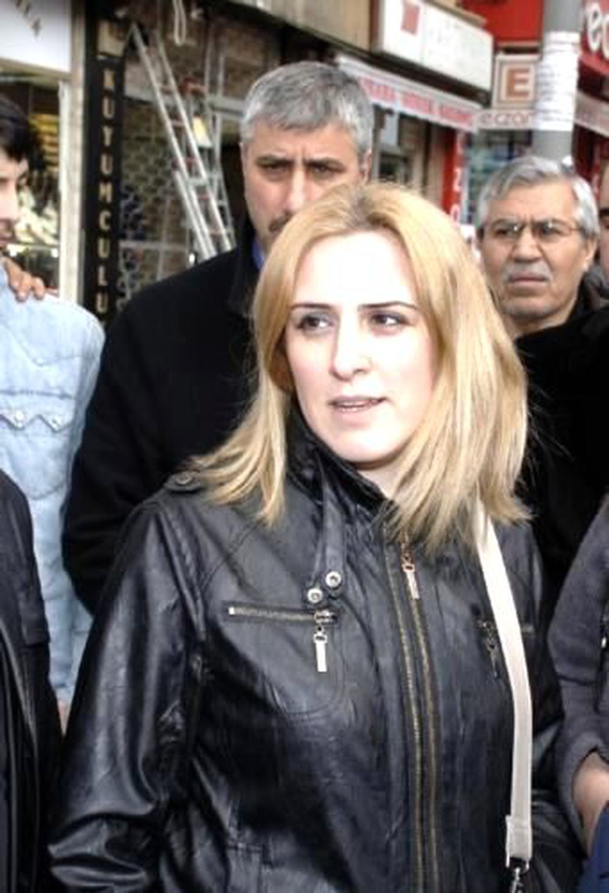 Ek-İstanbul\'da İkinci Bomba