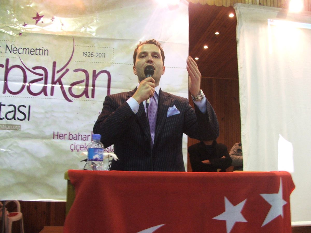 Erbakan\'ın Oğlu Fatih Erbakan Çaycuma\'ya Geldi