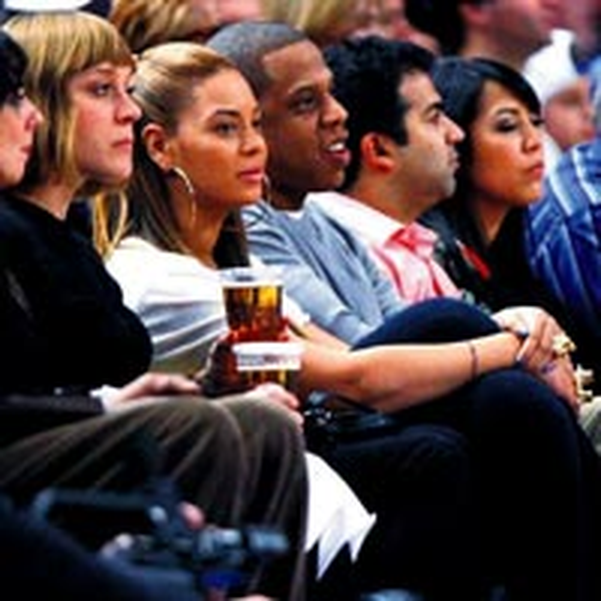 Evde İpler Tamamen Beyonce\'nin Elinde