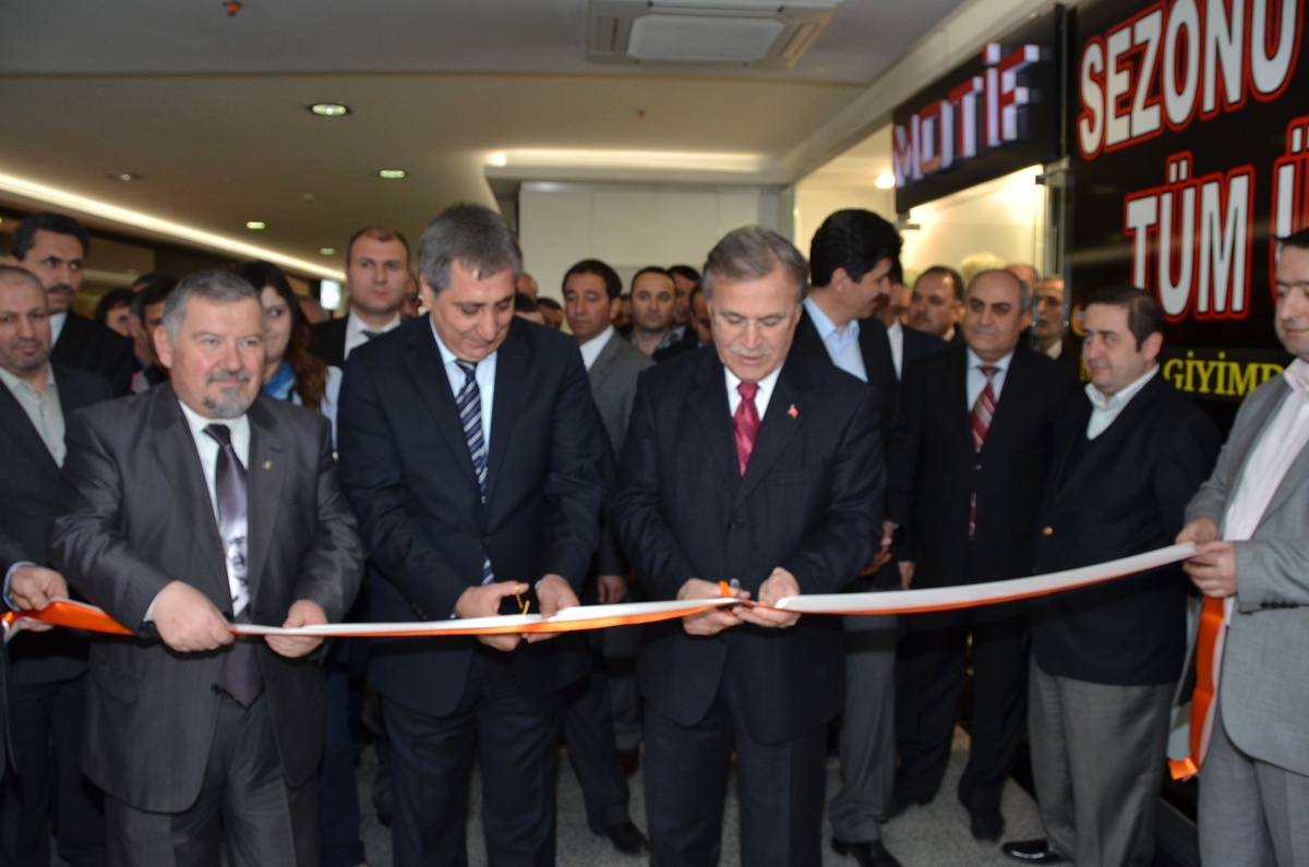 "Geçmişten Günümüze Karabük" Fotoğraf ve Basın Sergisi Açıldı