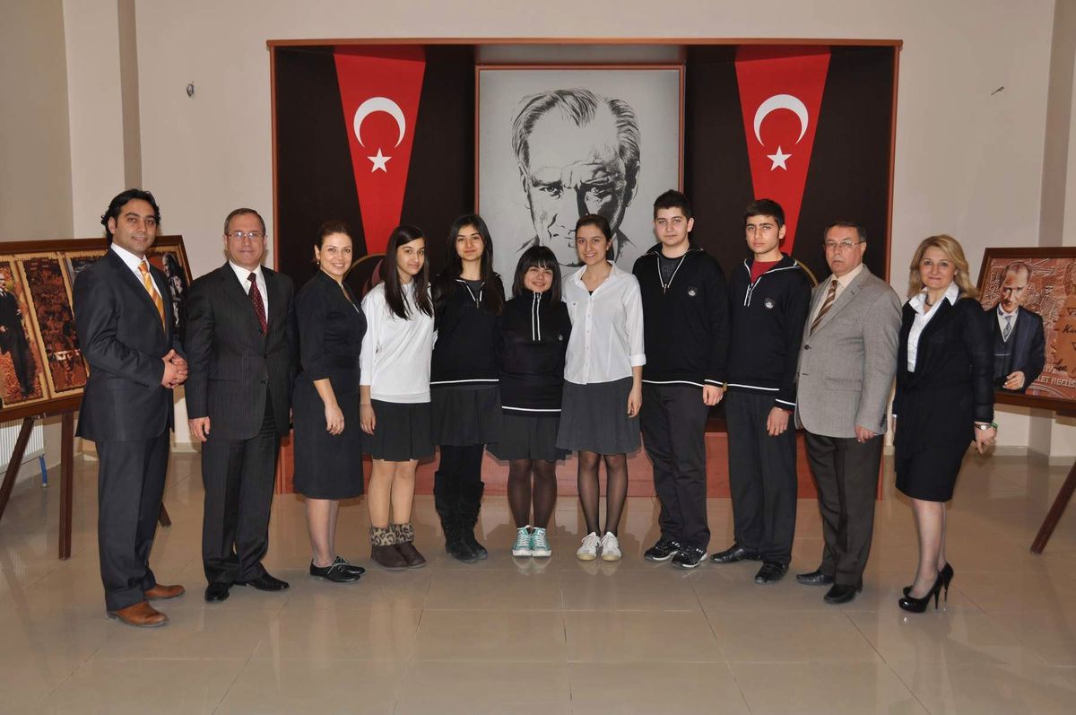 Gkv\'liler Münazarada Türkiye Birinciliğinde Son Dönemeçte
