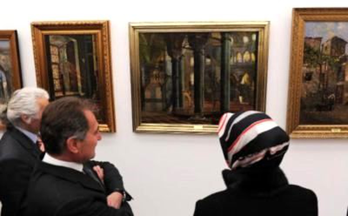 Hayrünnisa Gül, Resim ve Heykel Ile Etnoğrafya Müzelerini Gezdi