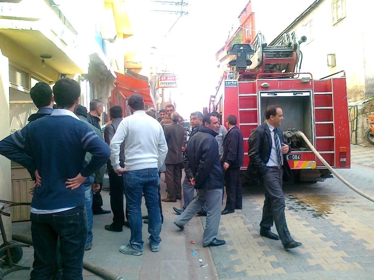 Hisarcık\'ta Yangın