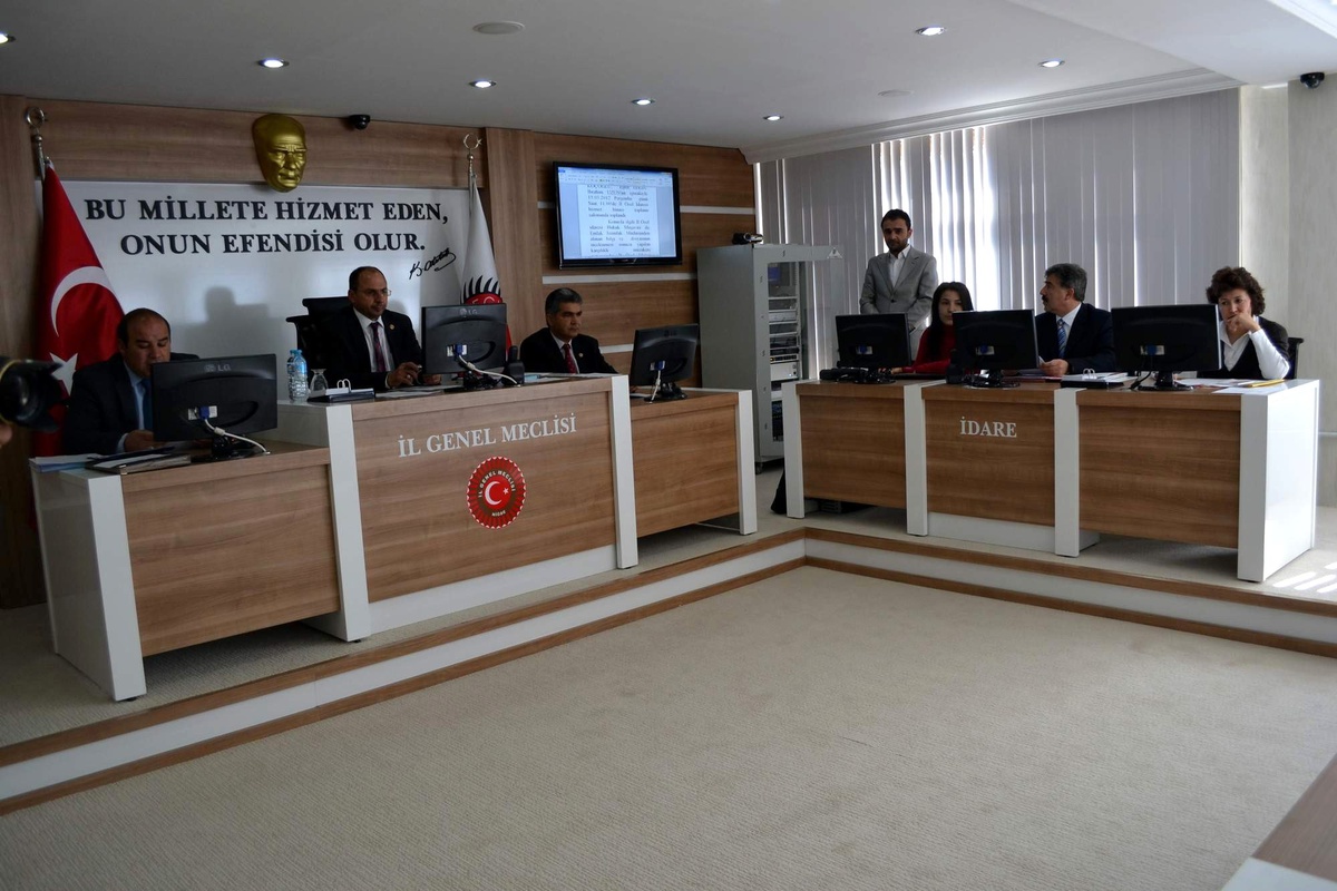 İl Genel Meclisi Toplantı Salonu Yenilendi
