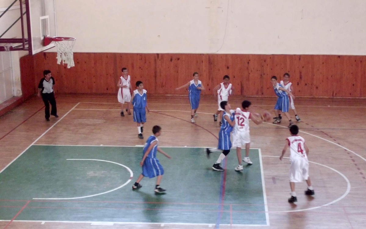 Kulüplerarası Küçük Erkekler Basketbol Karşılaşmaları Başladı