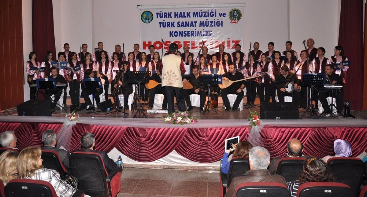 Ödemiş'in Koroları, Menemen'de Konser Verdi