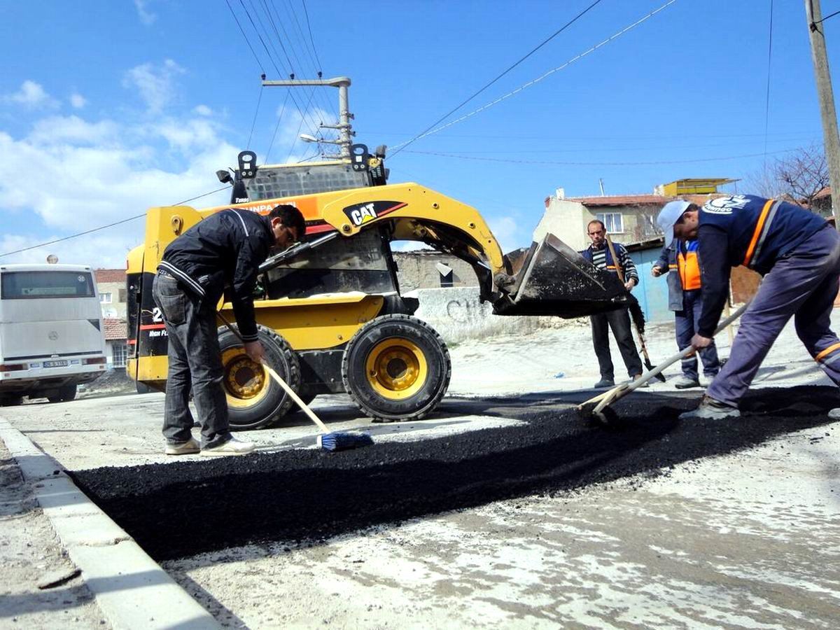 Odunpazarı Belediyesi Yolları Bakıma Aldı