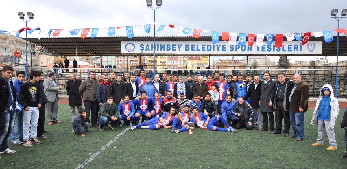 Şahinbey Belediye Futbol Takımı Bal Ligine Yükseldi