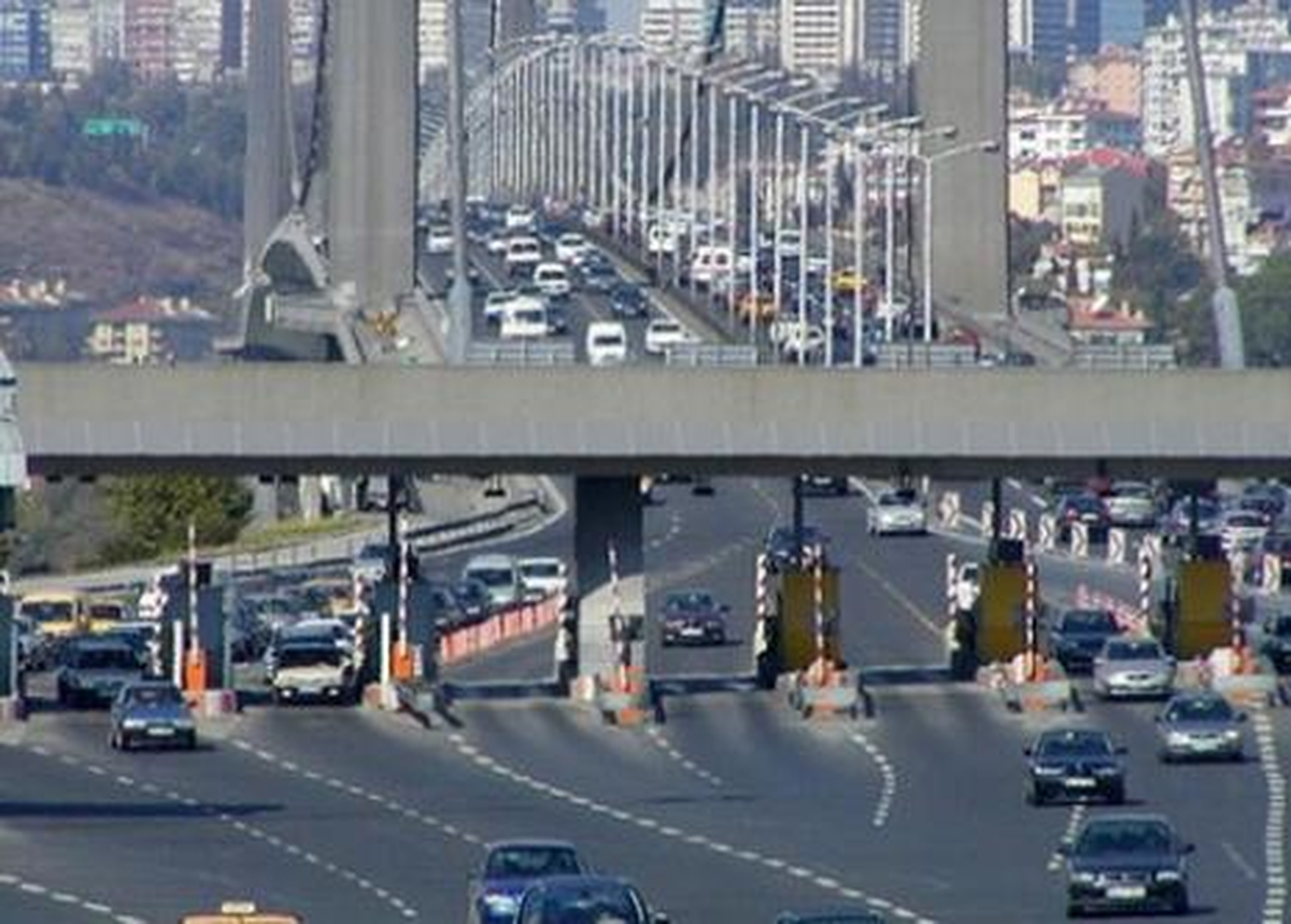 Sahte Plakalı Geçişe 3 Yıl 9 Ay