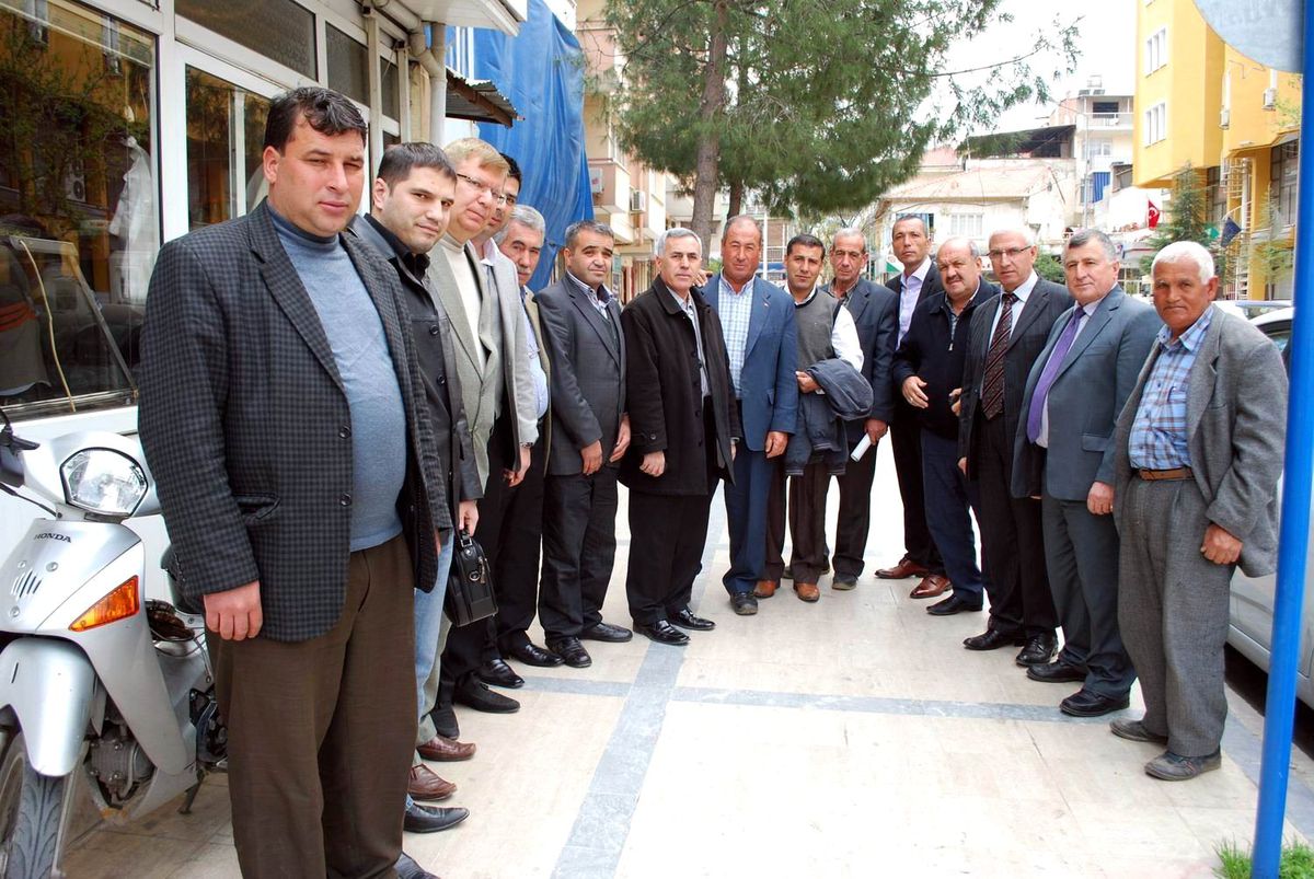 Salihli'de Ak Parti, Muhtarlarla Buluştu