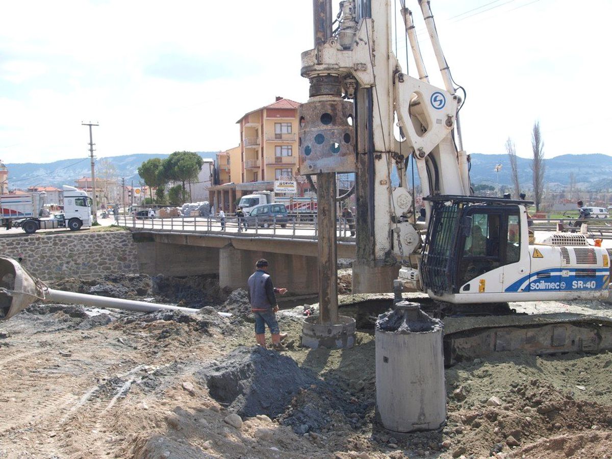 Selendi'de İkinci Köprü İçin Çalışmalar Başladı