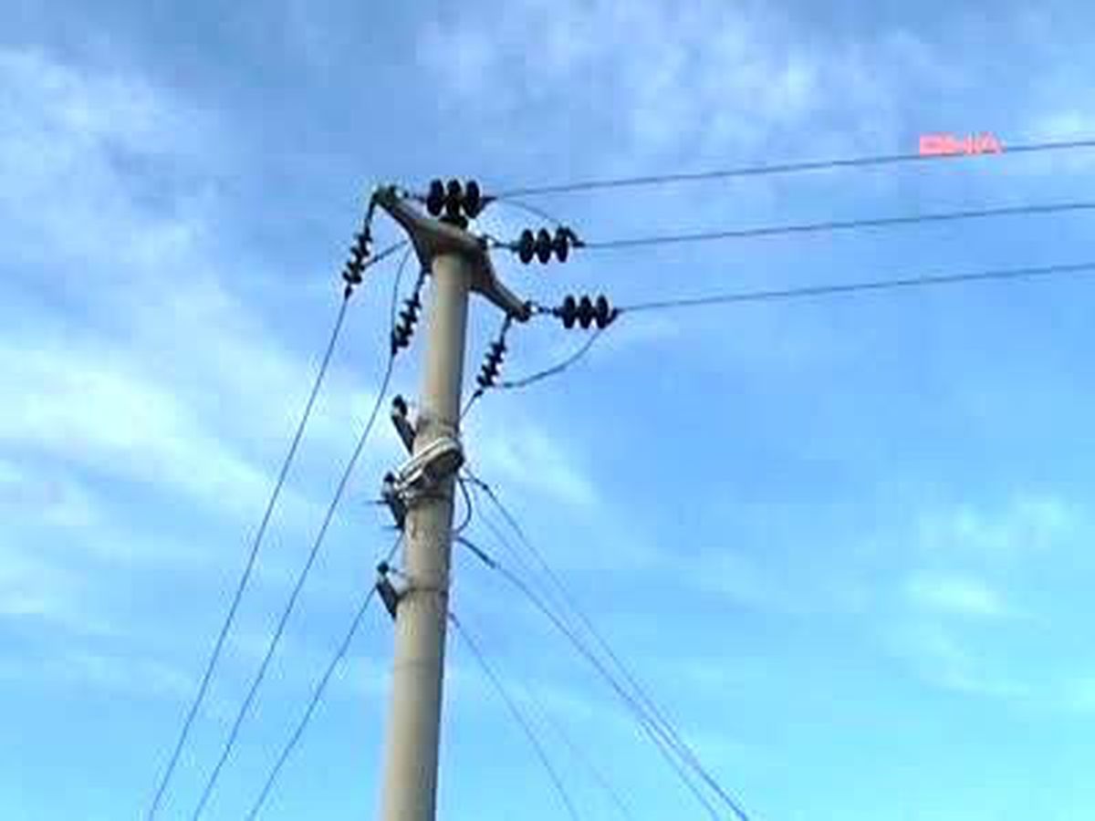 Trafo Onaran İşçiler Elektrik Akımına Kapıldı: 1 Ölü, 1 Yaralı