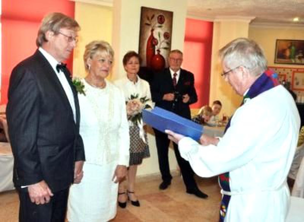 18\'inde Tanıştılar, 70\'inde Evlendiler