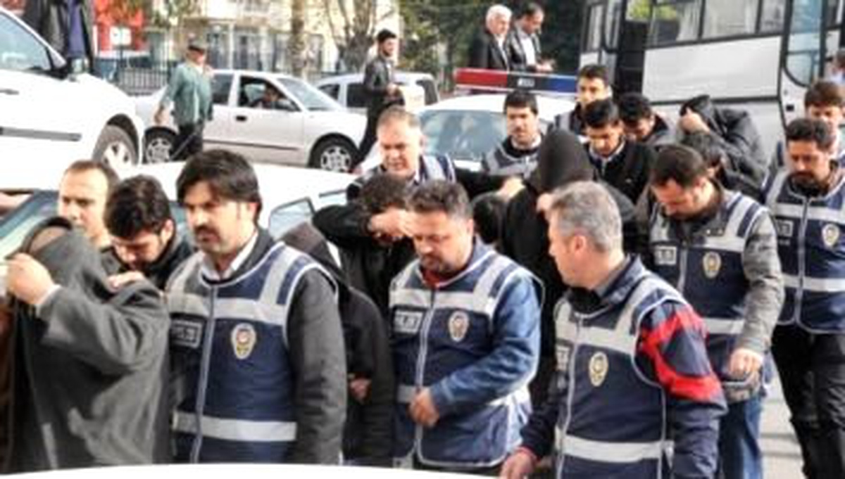 860 Kilogram Eroin Şüphelileri Adliyeye Sevkedildi