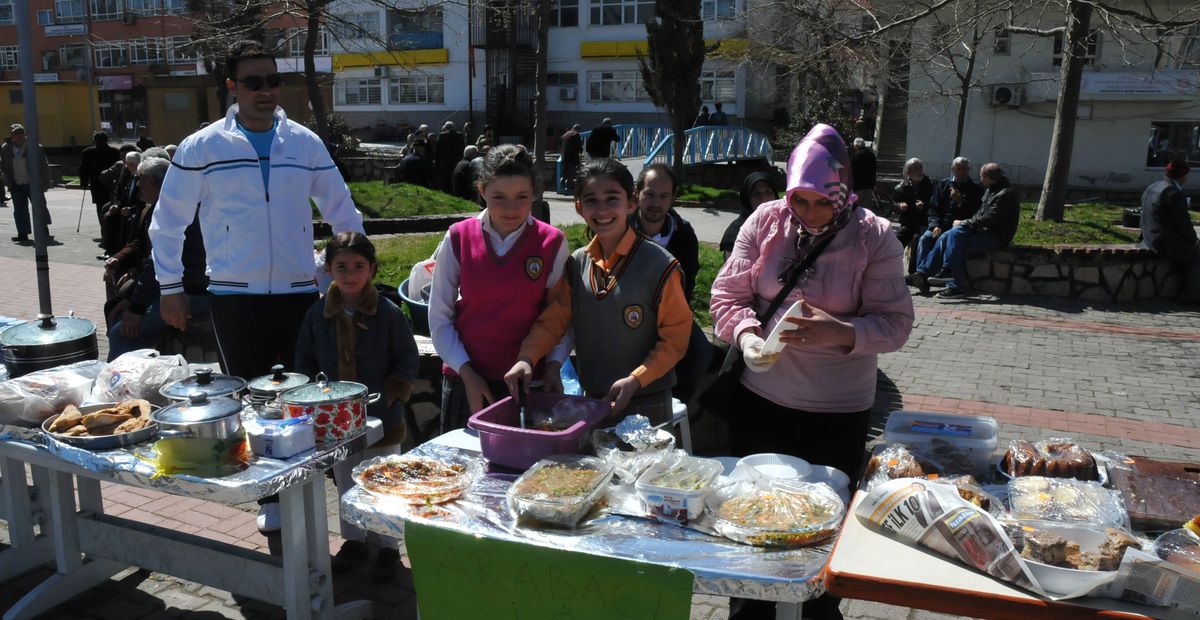 Akçakoca Arabacı Köyü İlöğretim Okulundan Kermes