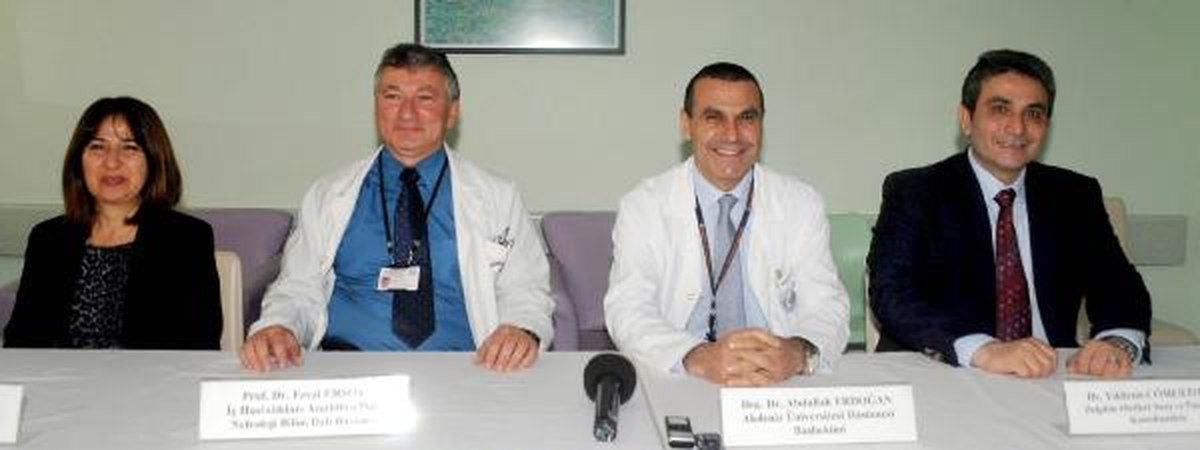 Akdeniz Üniversitesi Hastanesi\'ne İkinci Kez Diyaliz Makinası Bağışladı
