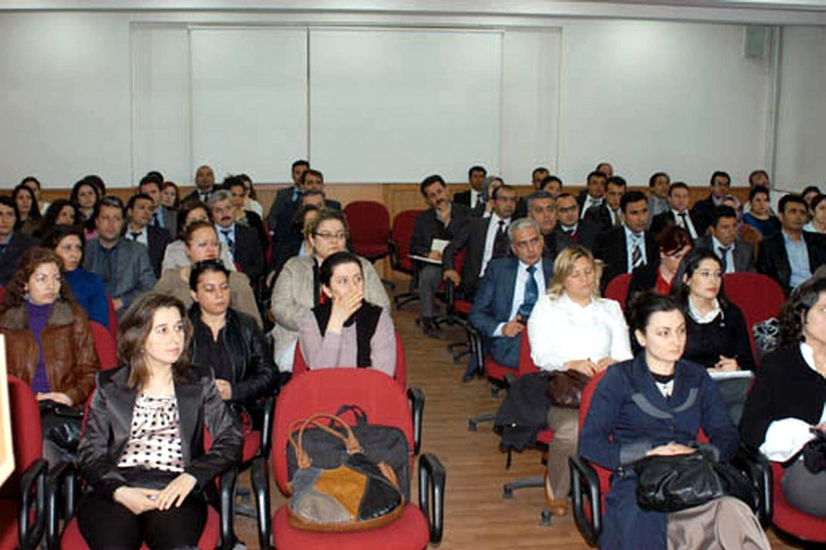 Aydın\'da \'Sebze Hastalık ve Zararlıları\' Semineri