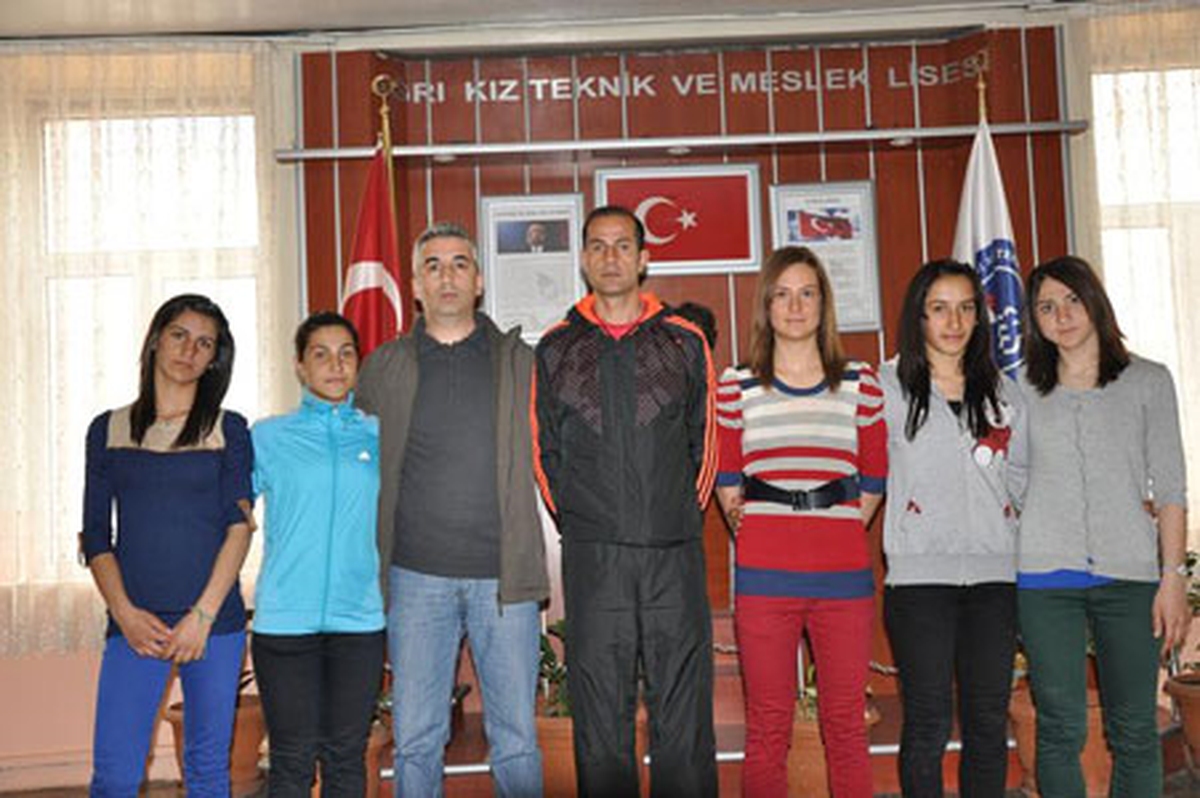 Başbakana Şampiyonlardan Ziyaret