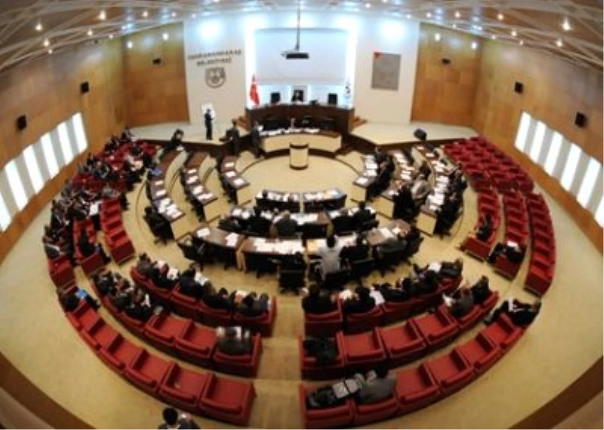 Belediye Meclisi Oturuma Ara Verdi