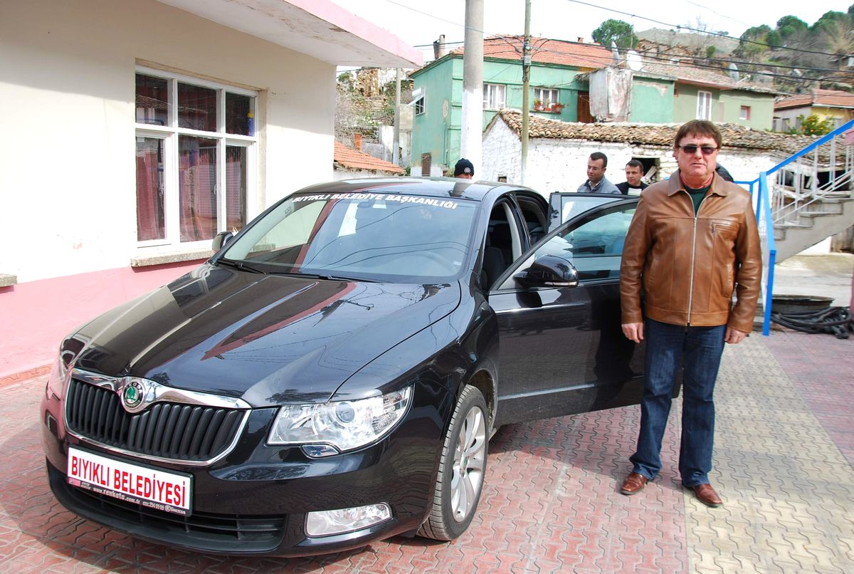 Bıyıklı Belediyesi'ne Yeni Makam Aracı