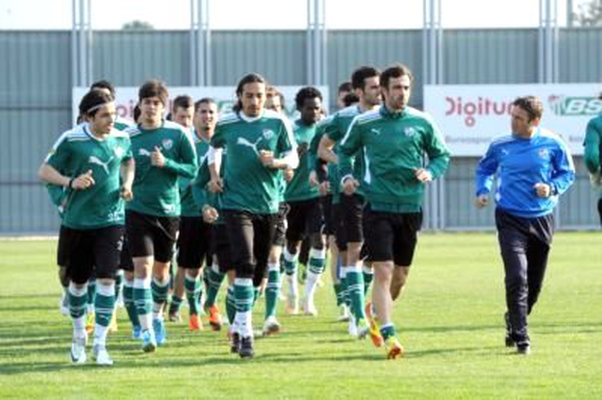 Bursaspor, Gaziantepspor Maçı Hazırlıklarına Ara Vermeden Başladı