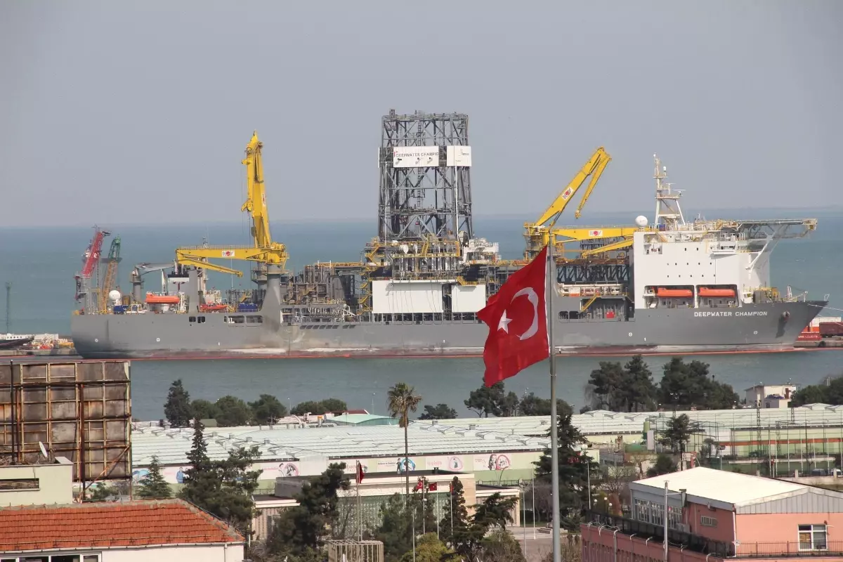 Champion Samsun'dan Ayrıldı